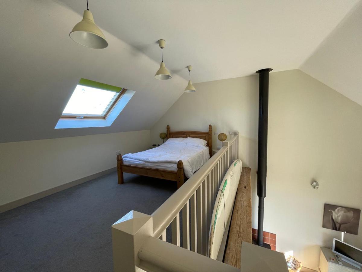 Surf Shack - Impeccable 1-Bed Cottage In Shorwell Bagian luar foto